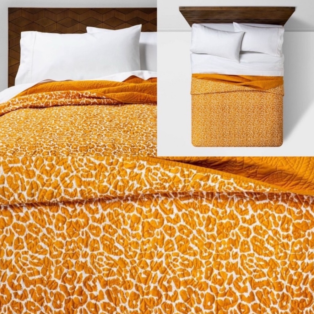 OpalHouse Leopard Medallion Quilt Queen 2 Shams